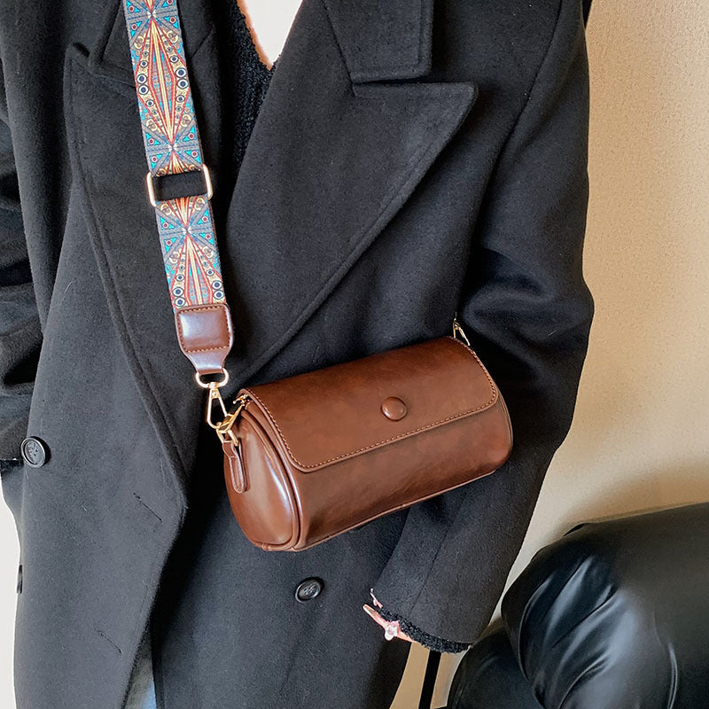 Wholesale PU Messenger Broadband Single Shoulder Cylinder Bag
